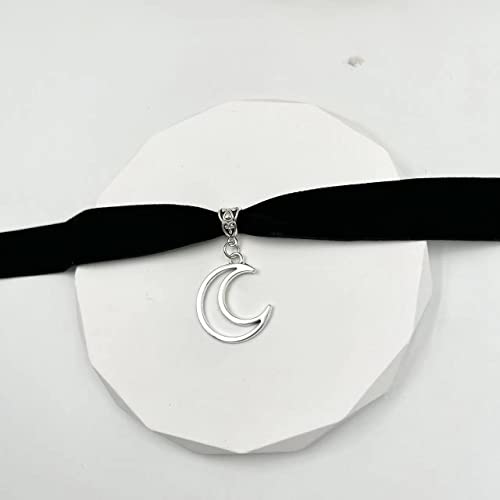 Gothic Black Velvet Goth Choker Necklace for Women,Cameo Black Choker Crow Skull Pendant Necklace Vintage Collar Skull Necklace Gothic Jewelry - style: Moon