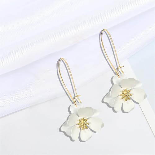 WCRAZYE Bohemian Daisy Flower Earrings Necklace Sets for Women Unique Trendy Boho Matte 3D Gold Flower Floral Petal Statement Earring Wedding Jewelry - color: White