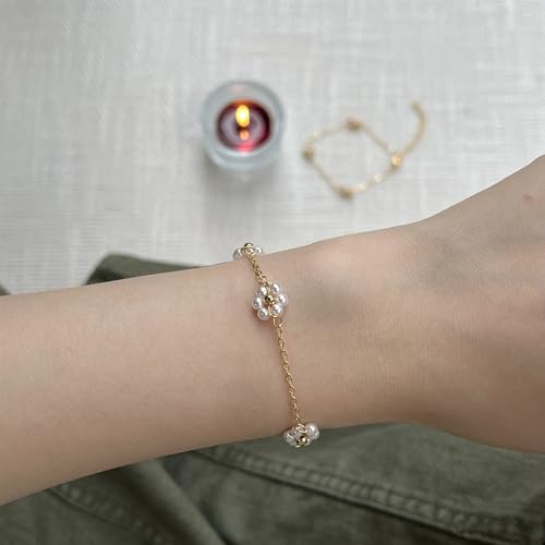 DAYANEY Pearl Bracelets for Women Gold Bracelet Silver Pearl Jewelry | Gold Bracelet Silver Pearl Jewelry Summer Gifts for Girls Dainty Daisy and Heart Bracelets Cute Floral Jewelry for Bridesmaid - style: Daisy Pearl