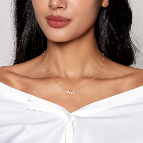 Zeffy Diamond Necklaces for Women, Dainty Gold Necklace 18k Gold Plated Layered Necklaces Simple Gold CZ Diamond Pendant Necklaces for Women Trendy Jewelry Gifts for Girls - color: Gold Leaf Necklace