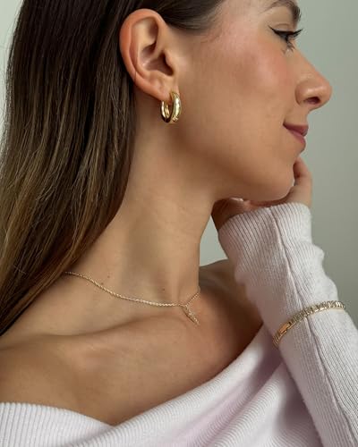 PAVOI Gold Hoop Earrings for Women, 14K Gold Plated Small Chunky Hoops | 925 Sterling Silver Posts, Lightweight Hoops, Small Hoop Earrings for Women, Gold Hoops - color: White Gold