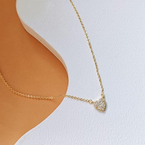 Airmb Cute Heart Necklace for Women Gold/Silver Plated Heart Pendant Choker Necklaces Tendy Love Heart Chain Necklace Dainty Gold/Silver Necklace Jewelry Gifts for Women - color: Crushed CZ-Gold