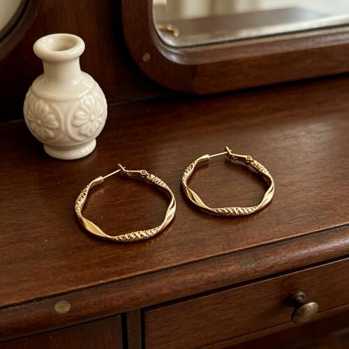 Women's Gold and Silver Twisted Hoop Earrings, 14K Gold Plated Textured Earrings, Hypoallergenic Lightweight Fashion Jewelry, Suitable for Daily Wear, Party, Wedding or as a Gift for Women - color: Gold