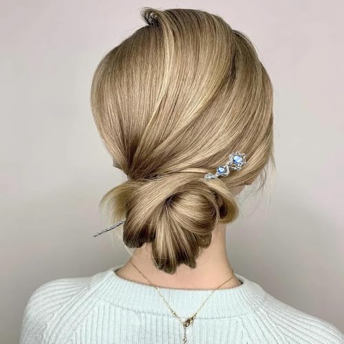 5PCS Star Moon Hair Sticks for Buns Long Hair Chinese Hanfu Asian Vintage Hair Chopsticks Metal Silver Hair Bun Updo Holders Long Hairpins for Women Girls