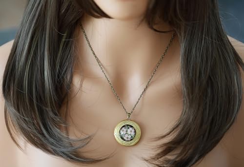Handmade Oval Shaped Photo Locket with dried Pressed Flowers Locket pendant Necklace - style: Round Blue Forget Me Not