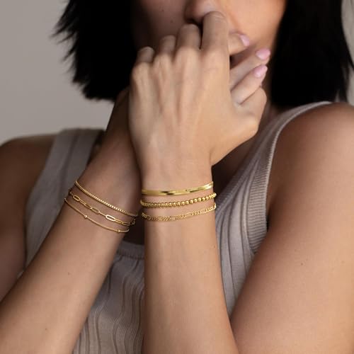 NECOCY Gold Bracelets Sets for Women Waterproof | Non Tarnish Gold Plated Cuban Paperclip Link Chain Stackable,Trendy Jewelry Accessories Gifts for Women - style: 6Pcs BRACELET SET-04