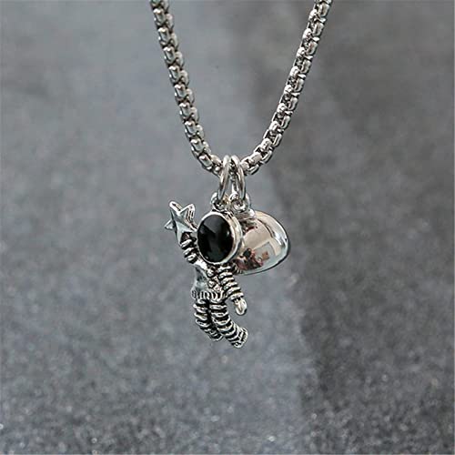 Caiyao 2Pcs Stainless Steel Mutual Attraction Couples Matching Spaceman Pendant Necklace Astronaut Promise Necklace for Women Men Friends Him Her Friendship Astronomy Jewelry Gift - color: B round