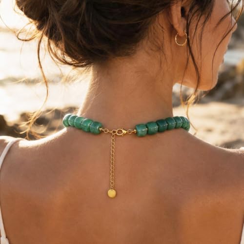 Colorful Resin Chunky Beaded Necklace for Women Modern Statement Choker Necklace with Gold Tone Cross Pendant Boho Summer Jewelry Gift - color: Emerald Green-1