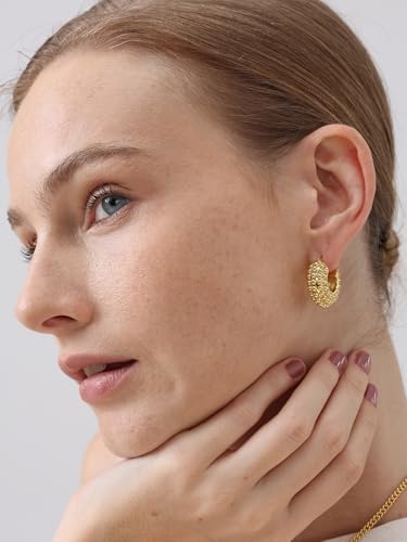 FRUMOS 18K Gold Plated Chunky Hoop Earrings for Women Fashion Thick Gold Hoops Set Jewelry for Birthday Christmas Gifts - color: Gold Mulberry Shape Hoop