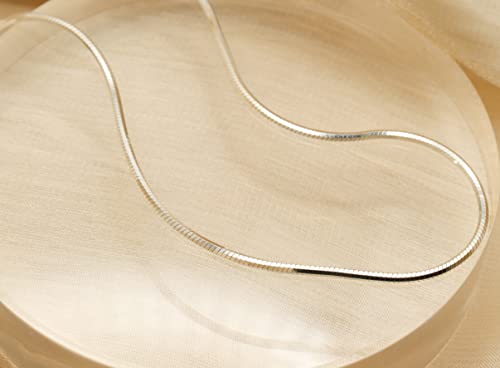 PORI JEWELERS 925 Sterling Silver 1.5MM Magic 8 Sided Italian Snake Chain - Women - Made In Italy - color: Silver, size: 18