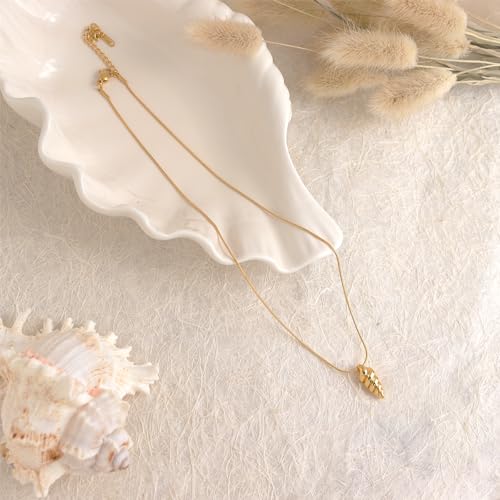 Jean Beau Dainty Pendant Necklaces for Women, Cute Chain Necklace Jewelry Gift - color: Conch