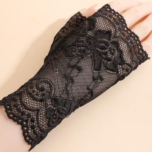 Women's Goth Accessories Set - Black Lace Fingerless Gloves and Velvet Choker Necklace for Halloween, Prom, 1920s Party & Gothic Cosplay