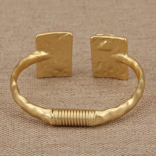 GelConnie Chunky Cuff Bangle Bracelet for Women, Statement Jewelry | Gold and Silver Tone Cuff Bangles with Resin, Crystal and Textured Accents for Party, Vacation and Dressy Looks - style: Bangle 06-Gold