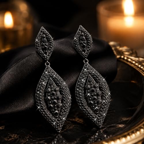 1Pair Black Statement Elegant Rhinestone Crystal Teardrop Clip on Earing | Clasp earrings | Classic design | Black rhinestones