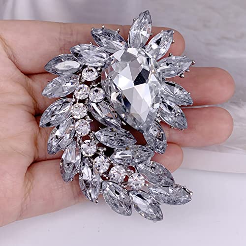 SELOVO Marquise Shape Rhinestone Red Leaf Costume Brooch Pin Jewelry Antiqued Gold Tone - color: Silver