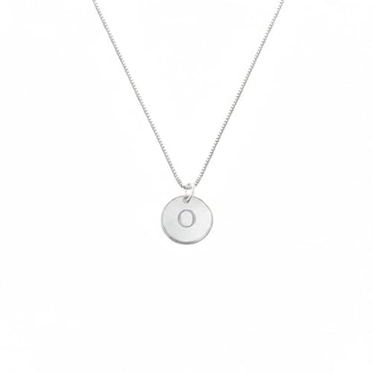 OAK & LUNA - Sterling Silver A-Z Initial Disc Necklace - Letter Pendant on Box Chain, Elegant & Gift‑Ready - style: Letter O