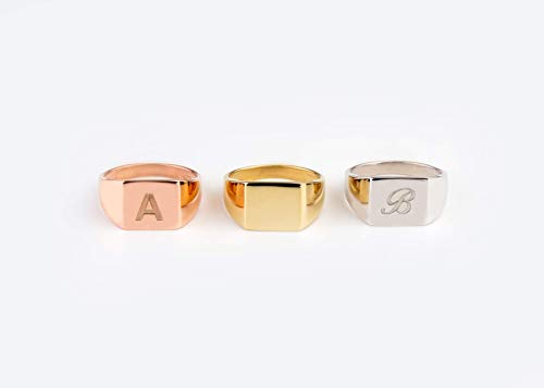 Elegant jewel box Unisex Square signet ring in solid Gold 9k, 14k, & 18k, Custom engraved chevalier, Personalized Initial signet ring, RN361