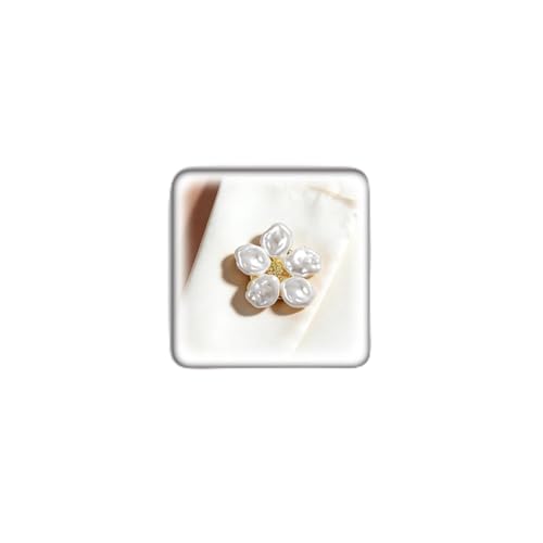 Gold Baroque Faux Pearl Flower Brooch Pin for Women Men, Vintage Boho Dainty Floral Pearl Brooch Versatile Lapel Pin Trendy Costume Jewelry Party Gifts - color: Golden
