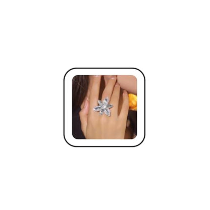 Sparkling Rhinestone Ring Bohemia Thick Large Oval Geometric Ring Square Princess Rings Fashion Heart Zircon Crystal Ring Prom Wedding Party Ball Rings for Women - color: White Flowers