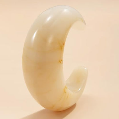Chunky Acrylic Cuffs Bracelets for Women Acrylic Cuff Resin Open Bangle Vintage Jewelry (Beige A)