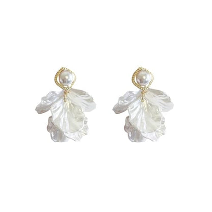 Seashell Pearl Stud Earrings for Women Ocean Sea Theme Sweet Double Layer Acrylic Shell Lightweight Dangle Drop Earrings for Summer Beach Holiday Halloween Party Jewelry Accessories - color: Gold