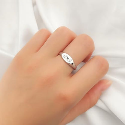 Personalized Women's Oval Signet Ring - Custom Engraved Ring For Ladie's - Signet Wedding Band - Initials or Monogram Engraved Free - Ships From USA