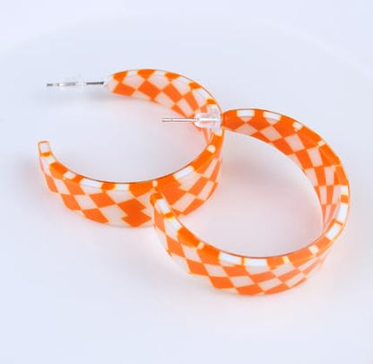 Checkerboard Hoop Earrings Lightweight 70s 80s 90s Transparent Black White Circle Acrylic Geometric Striped Checkered Dangle Drop Earrings Retro Simple Colorful C shaped Earrings for Women - color: orange