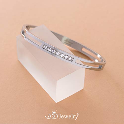 555Jewelry Womens Stainless Steel Fashion CZ Studded Cuff Bangle Bracelet - color: Silver - Grooved