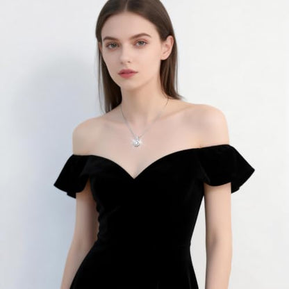 2Ct Cubic Zirconia Necklaces for Women Dainty Solitaire Simulated Diamond White Gold Pendant,Silver Clavicle Choker Adjustable Chain,Luxury Trendy Jewelry for Anniversary Her Mom Wife Gifts - color: Square