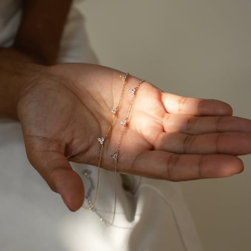 Dainty Silver Gold Necklaces for Women Cute Station Choker Simulated Diamond Necklace Simple Layering CZ Necklace Trendy Jewelry Gifts - color: Silver, style: 5pcs Flower-Shaped CZ