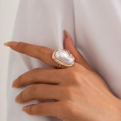 GIGB PBDK Gold Plated Baroque Pearl Ring for Women Fashion Chunky Irregular Pearl Knuckle Statement Ring Minimalist Promise Ring Bridal Wedding Charm Jewelry - color: Gold