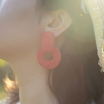 Statement Raffia Earrings Cute Boho Earrings Rattan Dangle Earrings Handmade Straw Wrap Earrings Summer Drop Dangling Earrings for Women Teen Girls - color: Red