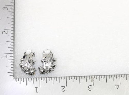 Faship Gorgeous Clip Ons Floral Earrings - color: Light blue