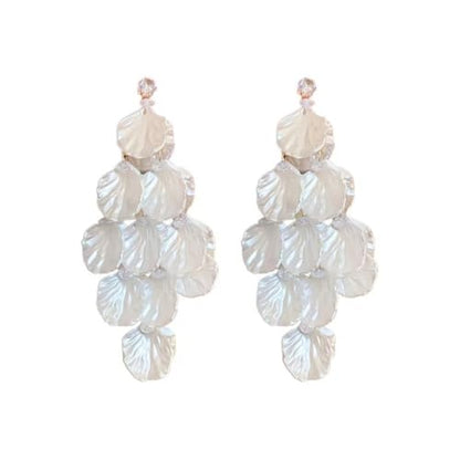 Seashell Pearl Stud Earrings for Women Ocean Sea Theme Sweet Double Layer Acrylic Shell Lightweight Dangle Drop Earrings for Summer Beach Holiday Halloween Party Jewelry Accessories - color: Seashell tassel earrings
