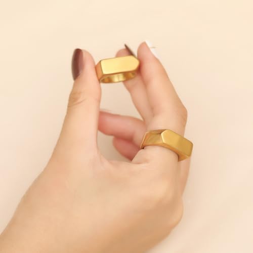 MYNENEY Stainless Steel Square Shape Signet for Men Statement Ring - color: Arrow Gold