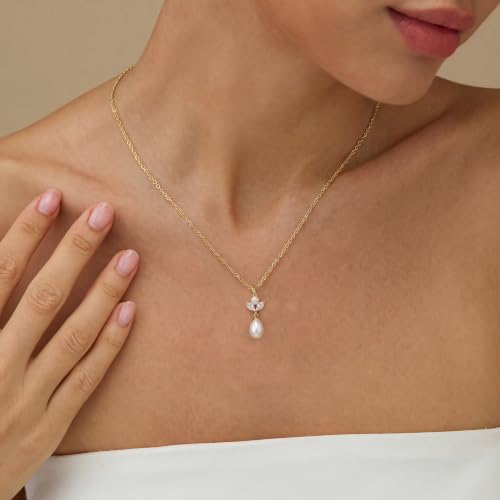 Pearl Necklaces for Women,Dainty Gold Pendant Necklaces Waterproof Jewelry | 14K Gold Plated Pearl Necklaces,Dainty Elegant Wedding Necklace,Small Cute Adjustable Minimalist Necklace,Non Tarnish Jewelry - color: GOLD-19