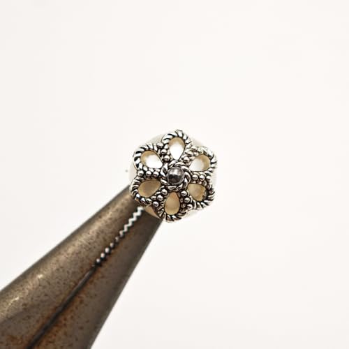 INSPIRELLE 450 Pieces Antique Silver Bead Caps Metal Alloy Filigree Flower Cup Shape Bead for Bracelet Necklace Earring Jewelry Making - color: 450x Bead Caps