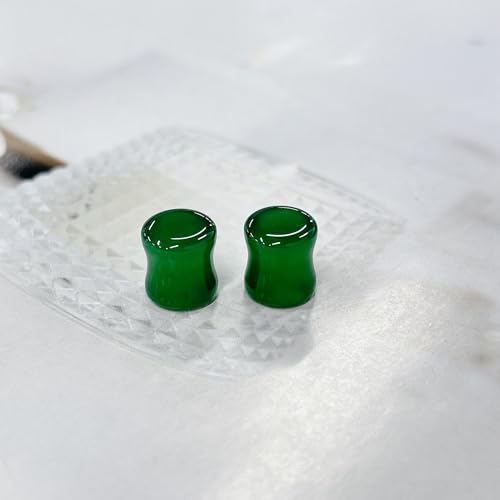 Green Agate Ear Plugs Double Flared Expander Earrings for Women Men 1 Pair Natural Solid Stone Saddle Ears Stretching Tunnels Gauges Stretcher Lobe Earring Body Piercing Jewelry Size 2g to 5/8'' - size: 0g(8mm)
