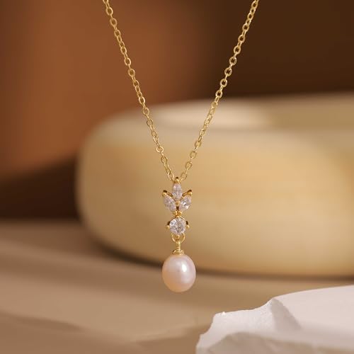 Pearl Necklaces for Women, Dainty Pearl Drop Necklace 14K Gold Plated CZ Pearls Pendant Necklace Small Gold Choker Necklaces for Women Trendy Wedding Jewelry Bridesmaids Gifts - color: Gold Plated-Leaf Pearl