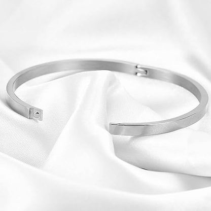 Jude Jewelers 4mm Width Stainless Steel Classic Simple Plain Open Clasp Bangle Bracelet - color: Silver
