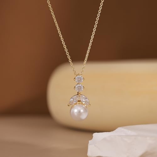 Pearl Necklaces for Women, Dainty Pearl Drop Necklace 14K Gold Plated CZ Pearls Pendant Necklace Small Gold Choker Necklaces for Women Trendy Wedding Jewelry Bridesmaids Gifts - color: Gold Plated-RX Pearl