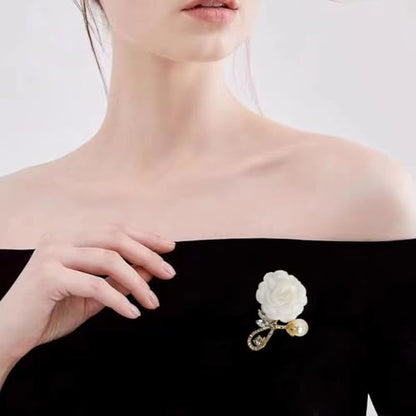 Rose Flower Brooch for Women Rhinestone Pearl Fabric Floral Lapel Pin Handmade Cubic Zirconia Collar Pins Fashion Wedding Jewelry Bridal Party Boutonniere Dance Banquet Ceremony Accessory for Valentine Mother
