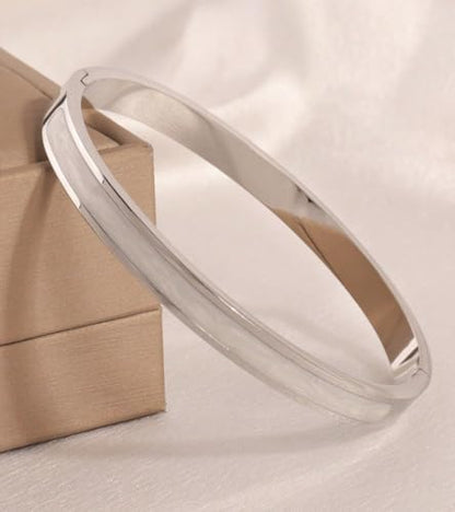 Sliver Plated Bracelets fow Women Stainless Steel White Oil-Drip Bangle Soft, Chip-Resistant Feminine Shine