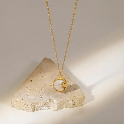 Unisex Celestial Gold Pendant Necklaces, Sun/Moon/Star/Angle Celestial Elements Unisex Choker Gold Lover Chains for Men and Women Jewelry - color: Gold Chain - Sun #2
