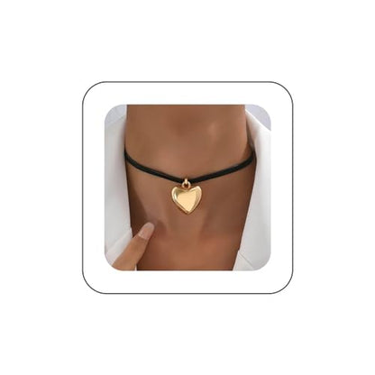 Andelaisi Boho Heart Velvet Choker Necklace Black Velvet Suede Necklace Choker Gold Love Heart Pendant Necklace Gothic Black Velvet Ribbon Necklace Chain Jewelry for Women