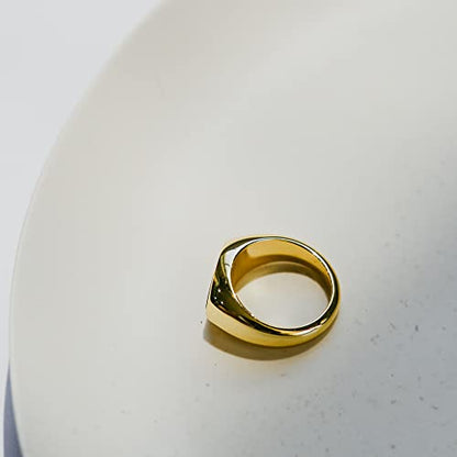 18K Gold Plated Women's Starburst Signet Ring - Minimalist Mother of Pearl Statement Piece - color: Black Enamel Oval Statement Ring