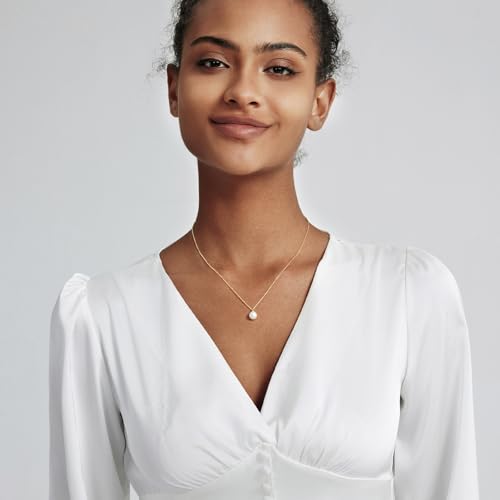 Zeffy Gold Pearl Necklace for Women, Dainty 14K Gold/Silve Plated Layered Pearl Choker Pearl Earrings Pearl Bracelets Wedding Trendy Gold Jewelry Set for Women Gifts - style: Gold Single Pearl Necklace-1PCS