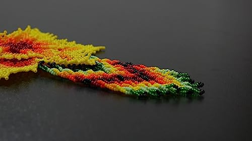 Handmade beaded Native native american style huichol glass seed bead Necklace Collar de cuentas nativas al estilo mexicano de los artesanos regalos para mujeres - color: Mehroon yellow & Green