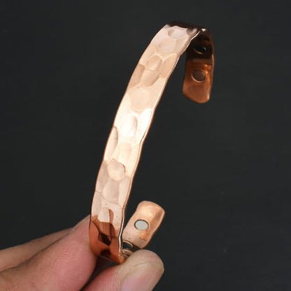 Pure Copper Cuff Bangle Bracelet 100% Solid, Raw & Uncoated Handmade Bracelets Jewelry Cuff Gift Bangle for Women & Men - color: Classic Hammered Texture