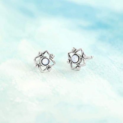 Boma Jewelry Sterling Silver Flower Shaped Dot Stud Earring - color: Mother of Pearl